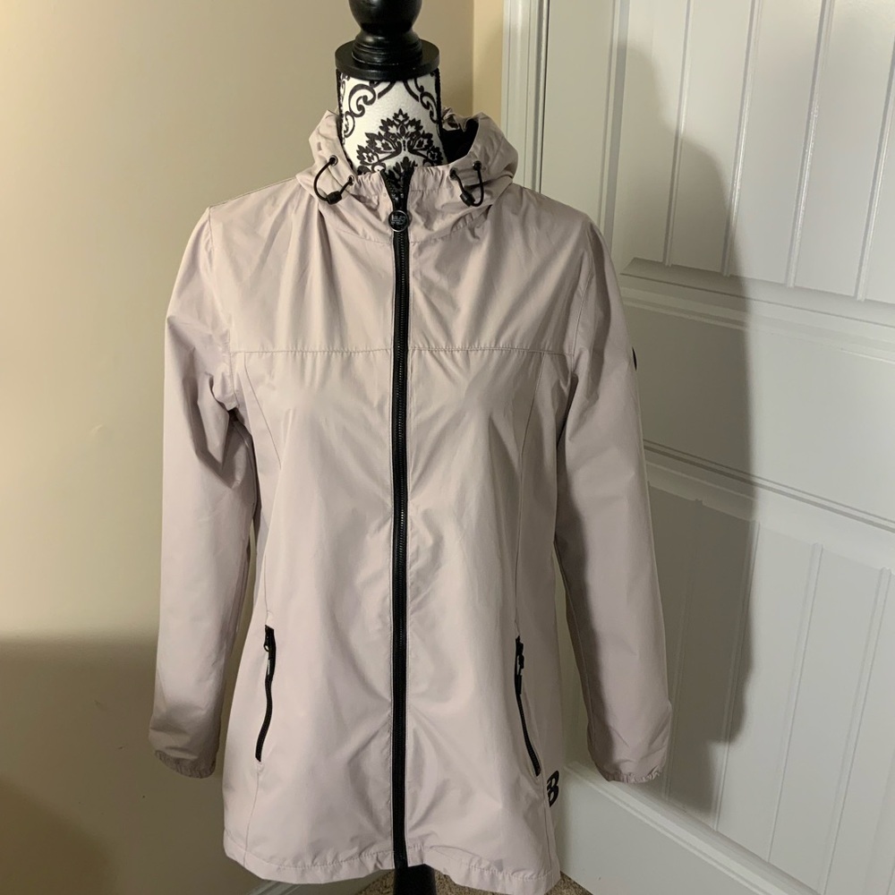 New Balance Light Cream Hooded Utility Jacket.  Like New Condition